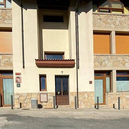 El Plantio I Y II - Apartamentos Turisticos Ойос-дель-Эспино Экстерьер фото