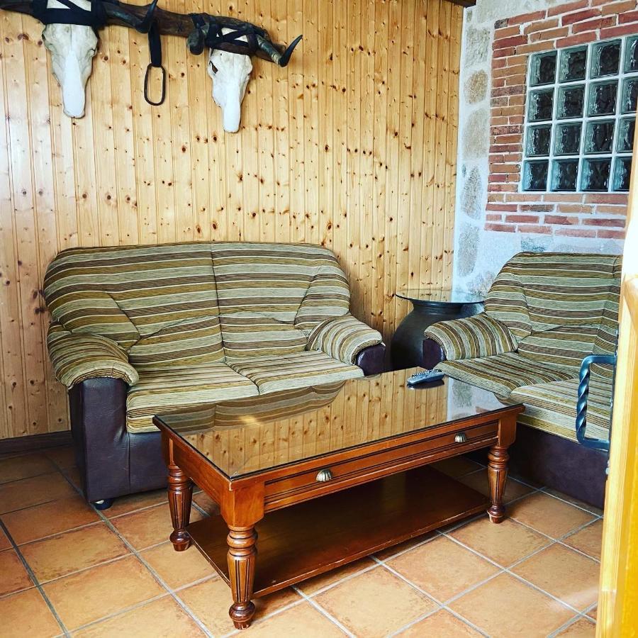 El Plantio I Y II - Apartamentos Turisticos Ойос-дель-Эспино Экстерьер фото